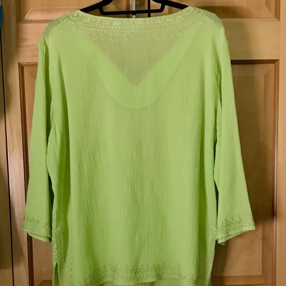 Chico’s Women’s Lime Green Embroidered Tunic Top - size 3 - Picture 2 of 7